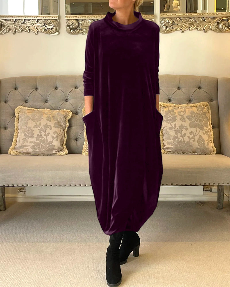 Women’s Velvet Dress with Pockets – Elegant & Comfortable | Lune London