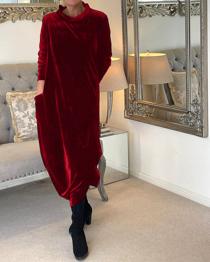 Women’s Velvet Dress with Pockets – Elegant & Comfortable | Lune London