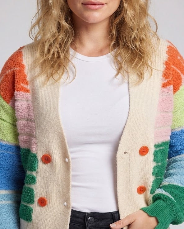 Women's Short-Cut Double-Breasted Cardigan with Structured Intarsia Amarae