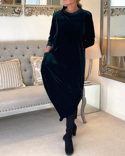 Amarae | Comfortable velvet dress with pockets