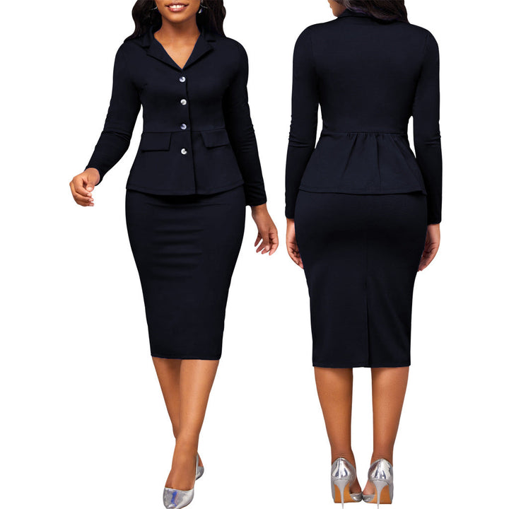 Amarae - Two-piece women's suit with white collar and long sleeves