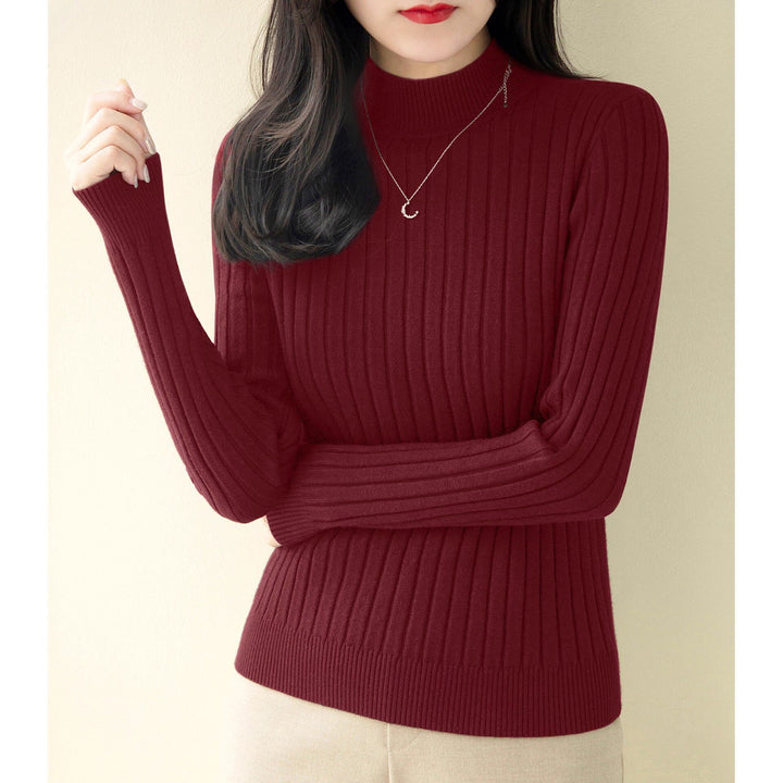 Women's knitted sweater with half standing collar, fitted