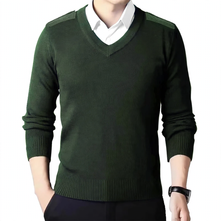 Men's wool pullover, V-neck, military style