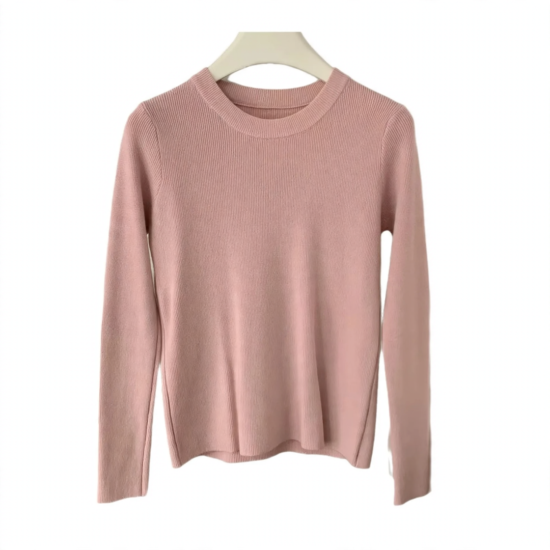 Women's knitted pullover, round neck, long sleeved, fitted