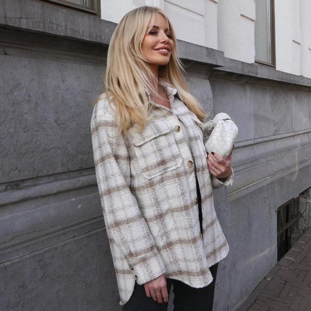 Amarae | Shirt jacket - Oversized Fit - Soft and Light - Button closure and Breast pockets