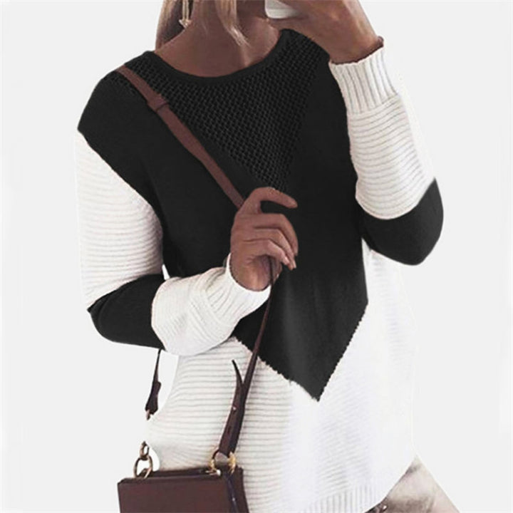 Lune London fashionable women’s sweater with geometric design and structured sleeves