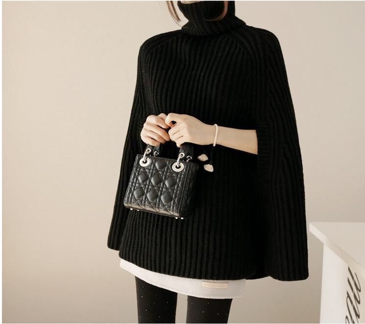 Knit poncho for women with decorative turtleneck and elegant structure Lune Londonl