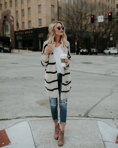 Casual knit cardigan for women with a wide striped pattern and open sleeves Amarae
