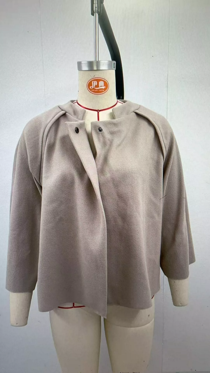 Amarae | Short Jacket Made
