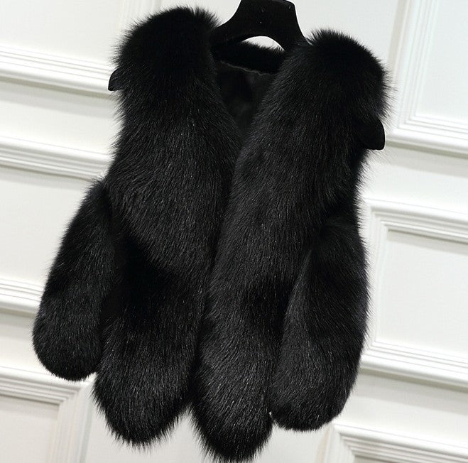 Ladies elegant fur vest Amarae