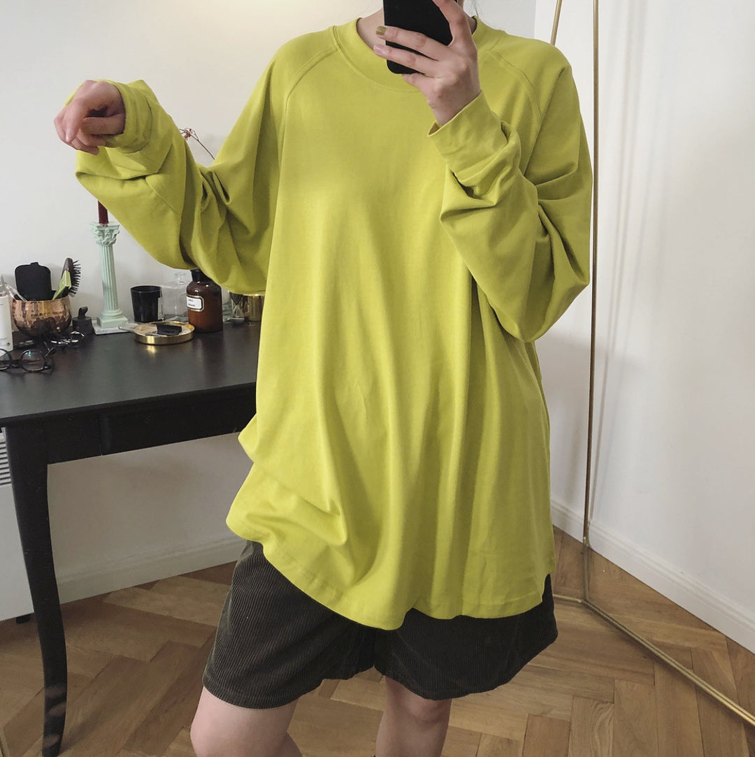 Women's Loose Long Sleeve Shirt in Oversized Cut with Extra Long Hem and Dropped Shoulder Amarae