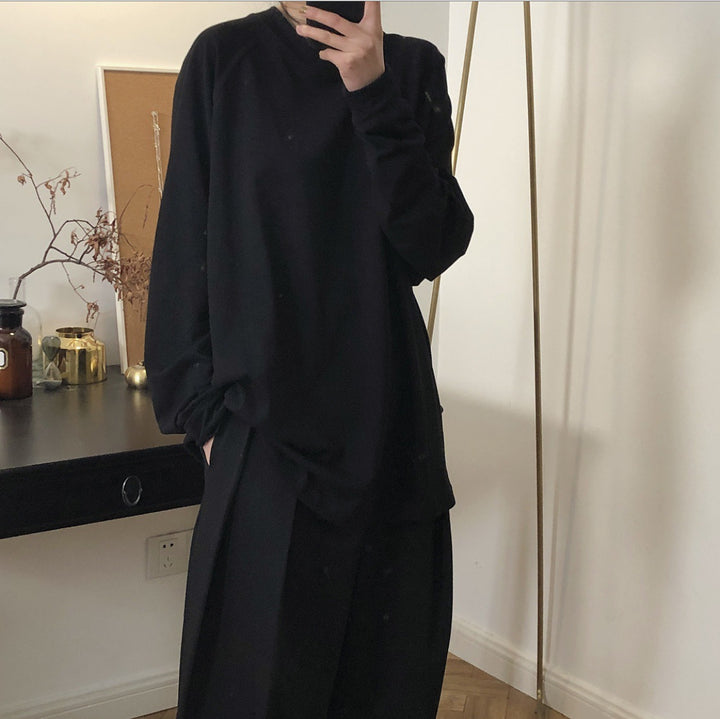 Women's Loose Long Sleeve Shirt in Oversized Cut with Extra Long Hem and Dropped Shoulder Amarae
