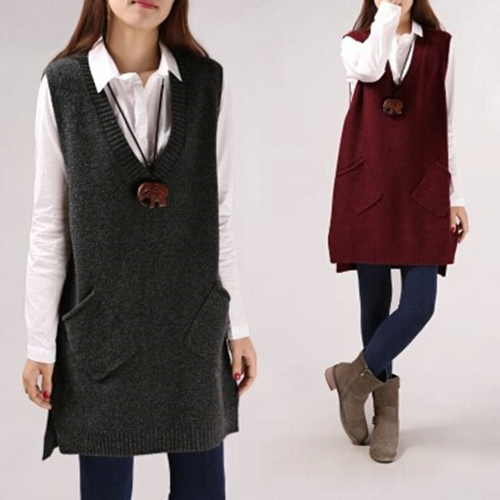 Knit vest for women with deep V-neck and practical pockets Lune London
