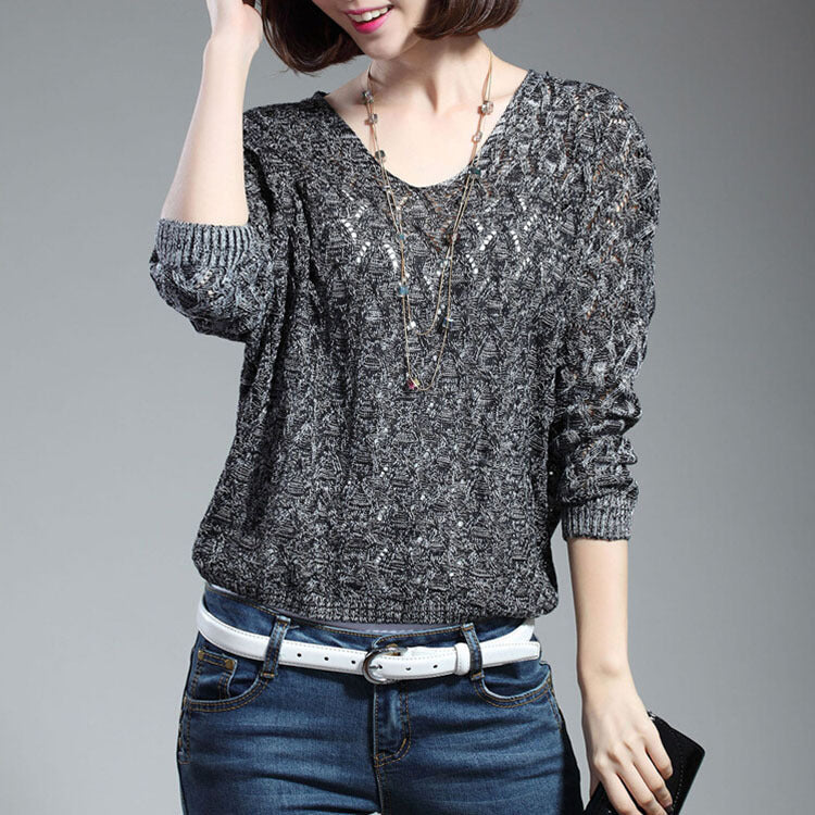 Casual knitted sweater for women with V-neck and airy mesh structure Lune London