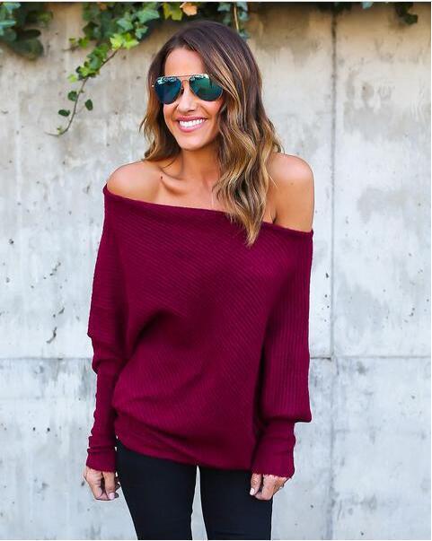 Casual oversized sweater for women with an off-shoulder design and wide sleeves Lune London
