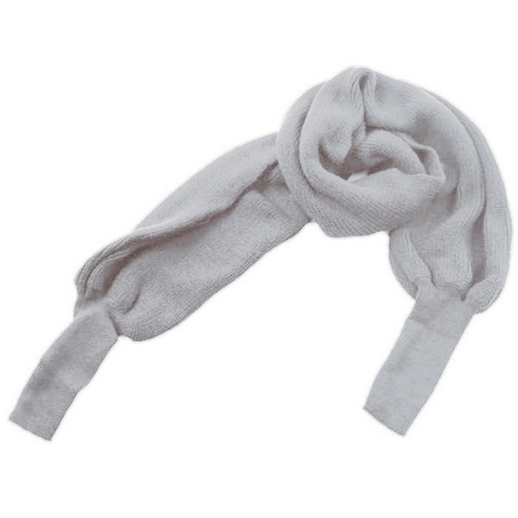 Soft knitted scarf for women with trendy knot design Lune London