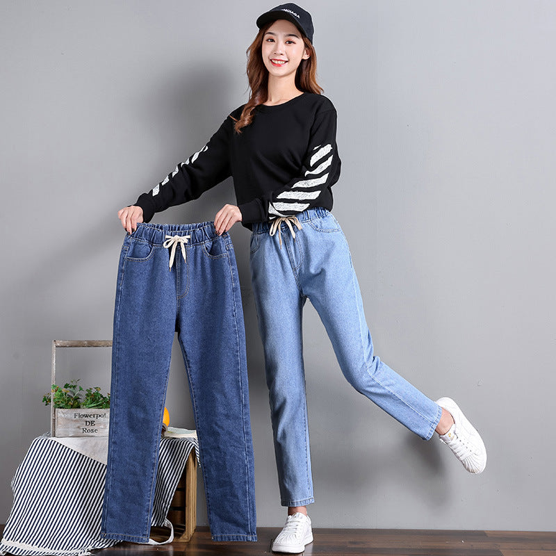 Ladies Comfortable Jeans with Elastic Waistband and Side Pockets
