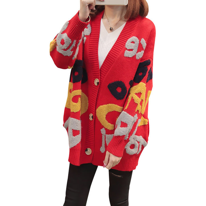 Ladies cardigan in chunky knit with eye-catching pattern and large buttons Lune Londonl