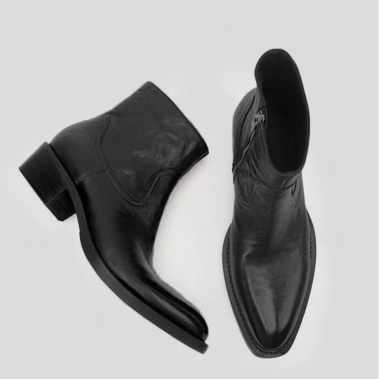 Vintage leather ankle boots with block heel