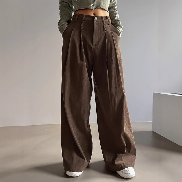 Women's corduroy pants with wide leg and pleats