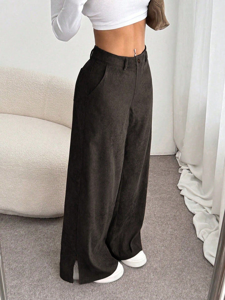 Retro corduroy trousers with straight leg