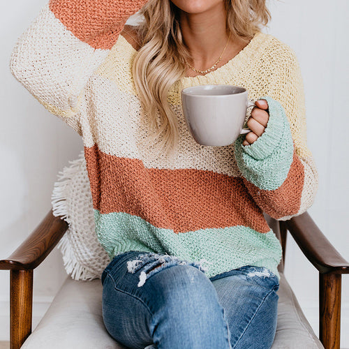 Casual knitted sweater for women with a colorful block design and a loose fit Amarae