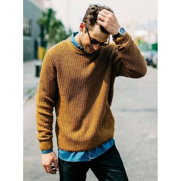 Men's Knit Sweater with Round Neck