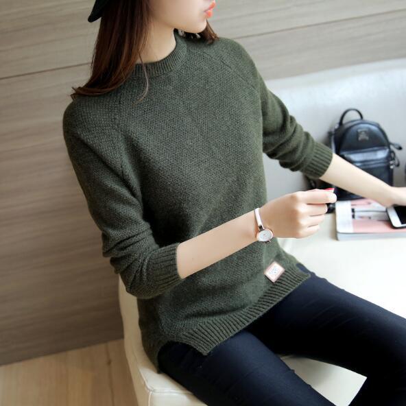 Elegant knitted pullover for women with textured fabric Lune London