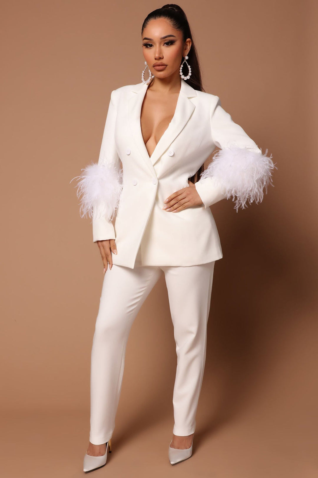 Amarae | Two-piece ostrich fur lapel for women