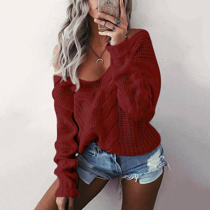 Women's chunky knit sweater with open shoulder and cable pattern Lune London