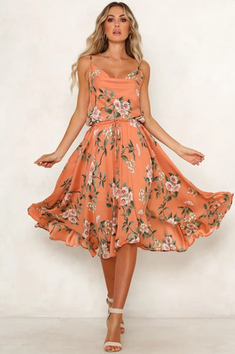 Robe midi femme avec motif floral et silhouette aérienne Chic & Stil