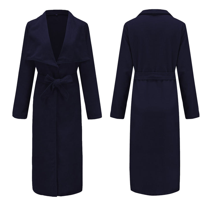Ladies elegant coat with chic collar and belt at the waist Lune London