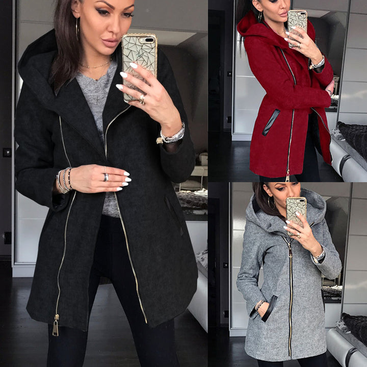 Trendy women's hooded coat with asymmetric zipper and practical pockets Lune London