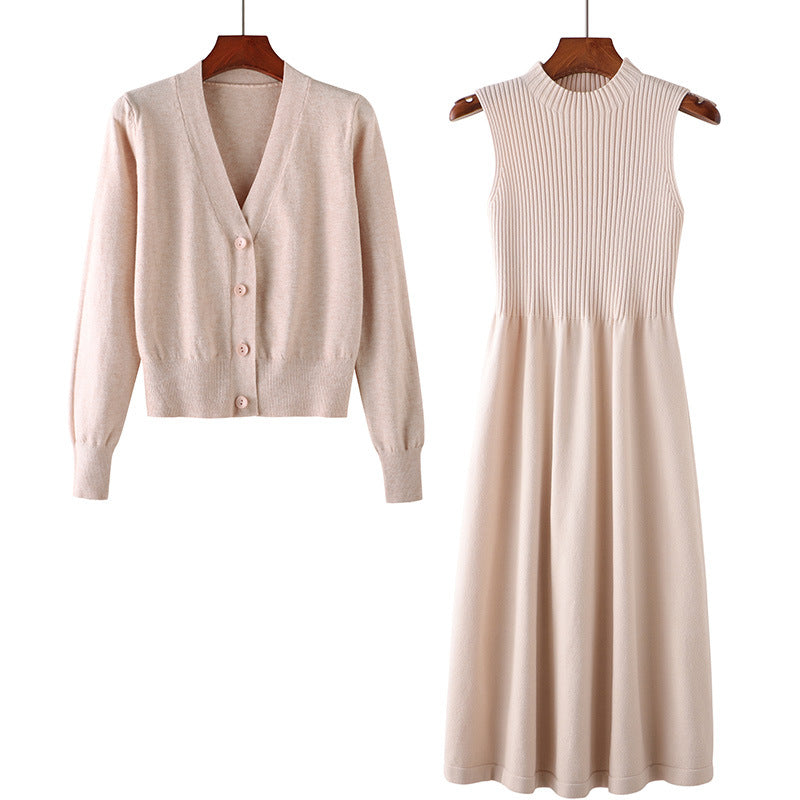 Knit dress for women with matching cardigan and ribbed structure Lune London