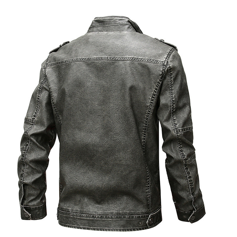 Casual denim jacket for men with practical pockets Lune London