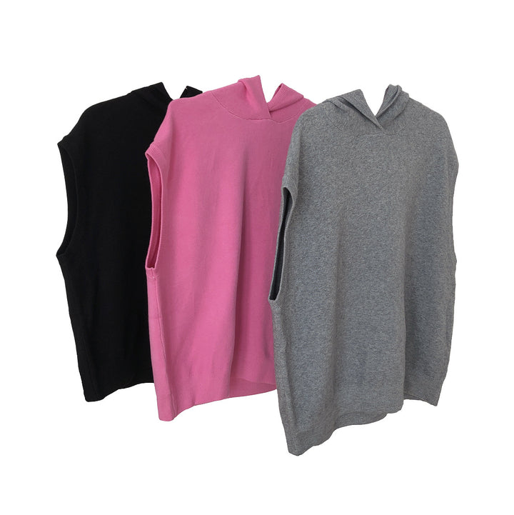 Women's Sleeveless Hooded Knit Vest in Oversize Cut made of fine knit Amarae