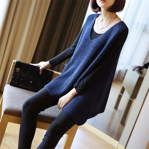 Knit Tank Top Woman with V-neck and Light Silhouette Amarae