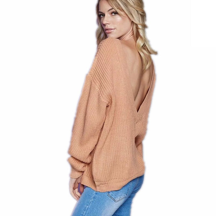 Casual knitted sweater for women with deep V-neck and airy sleeves Lune London