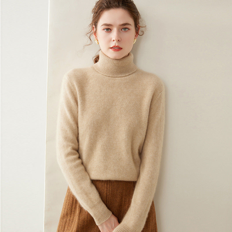 Women's turtleneck sweater made of wool, solid color
