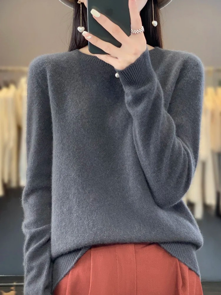 Lune London | Women's Cashmere Sweater Round Neck Soft Elegant Knit Sweater