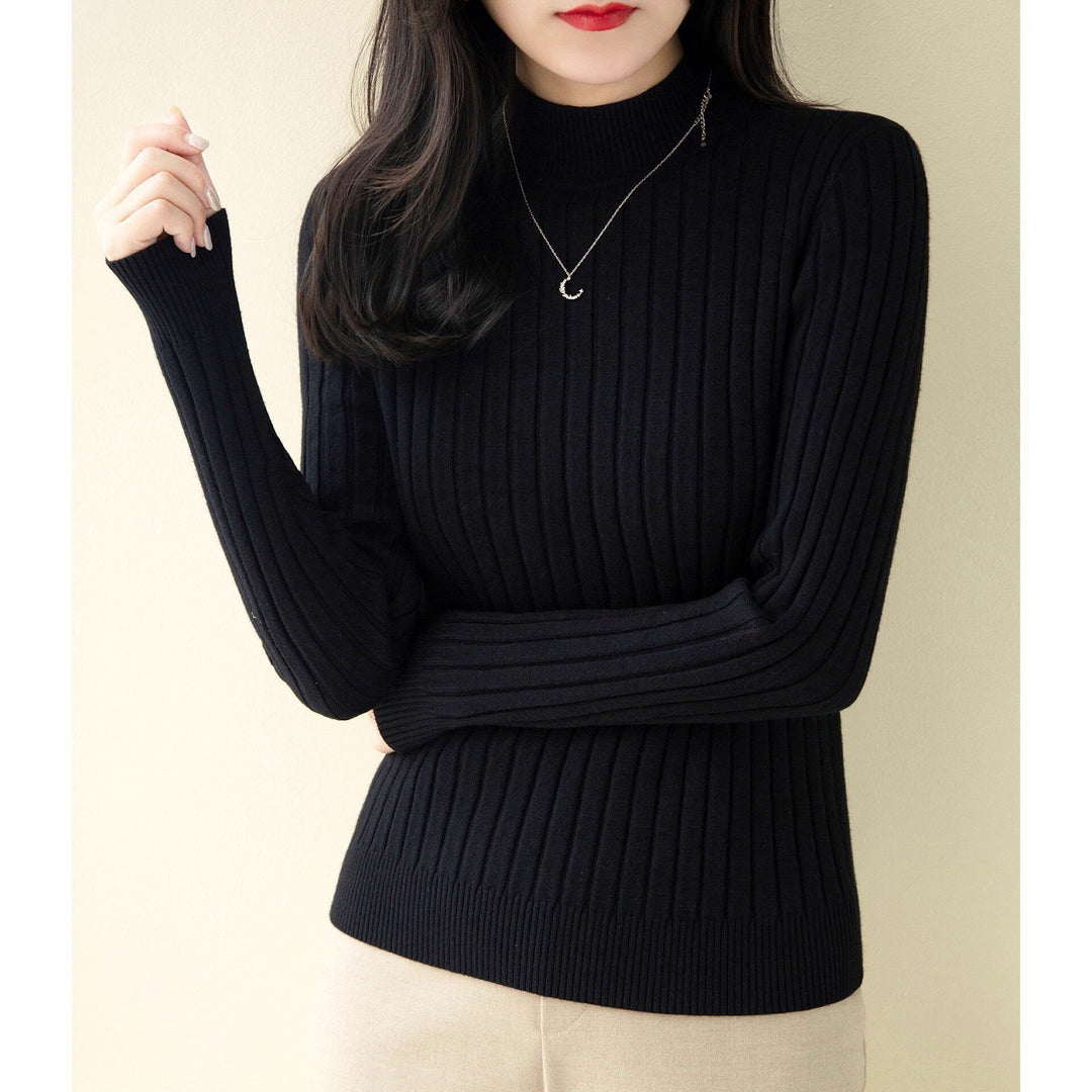 Women's knitted sweater with half standing collar, fitted