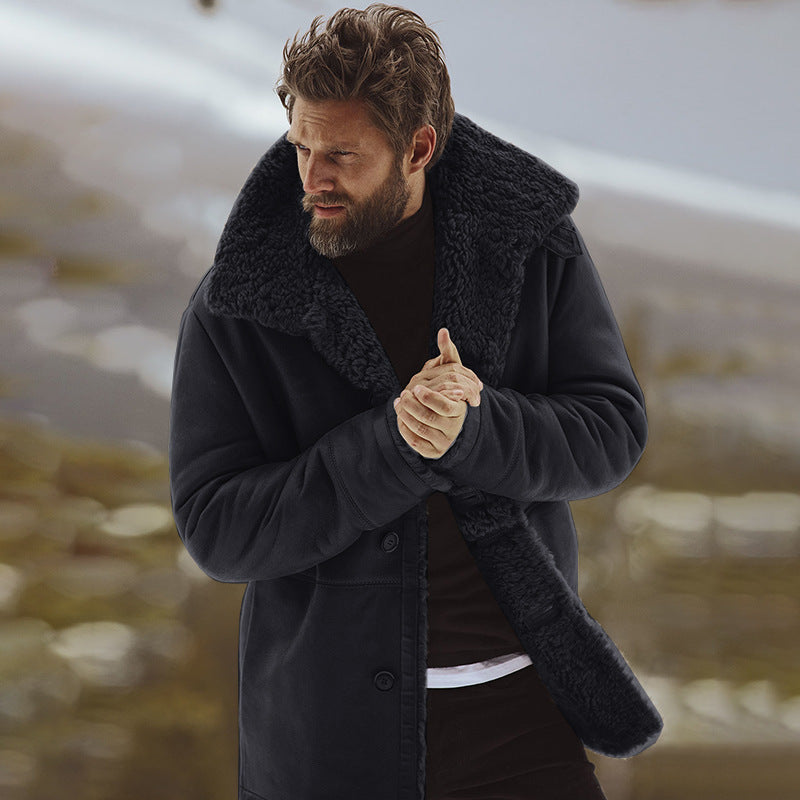 Men's fleece jacket with a soft faux fur collar and practical pockets Lune London