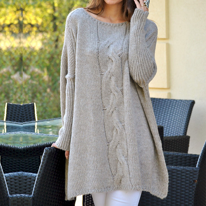Women chunky wool sweater with classic cable design and loose fit Lune London