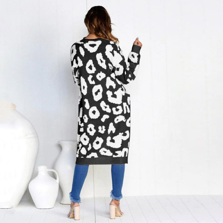 Cardigan en tricot épais pour femmes avec imprimé animal et poches pratiques Chic & Stil