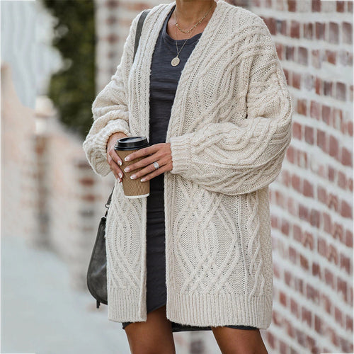 Thick knitted cardigan for women with an elegant cable pattern and a relaxed fit Amarae