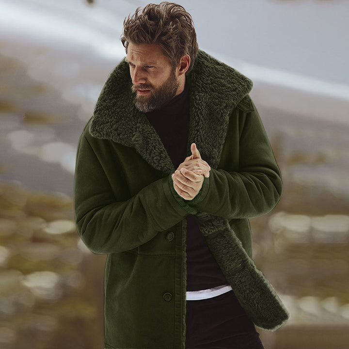 Men's fleece jacket with a soft faux fur collar and practical pockets Lune London