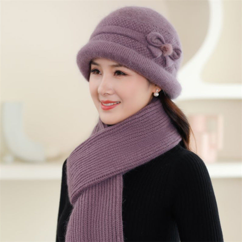 Knitted hat with scarf and gloves, women, winter