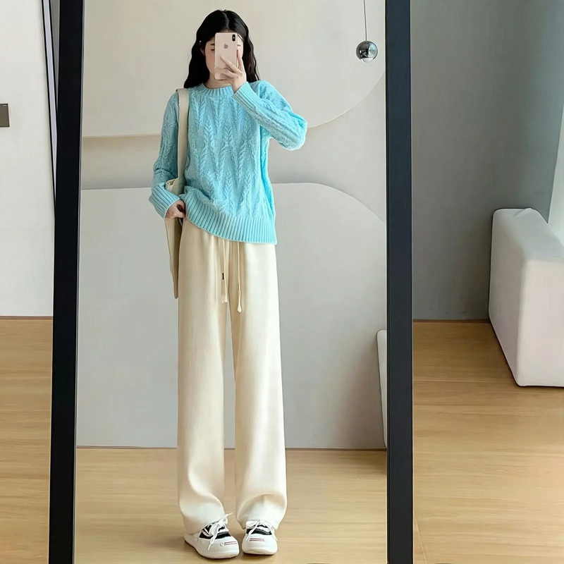 Padded cord wide pants for women