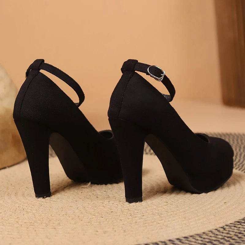 Amarae | Elegant and Seductive High-Heeled Shoes