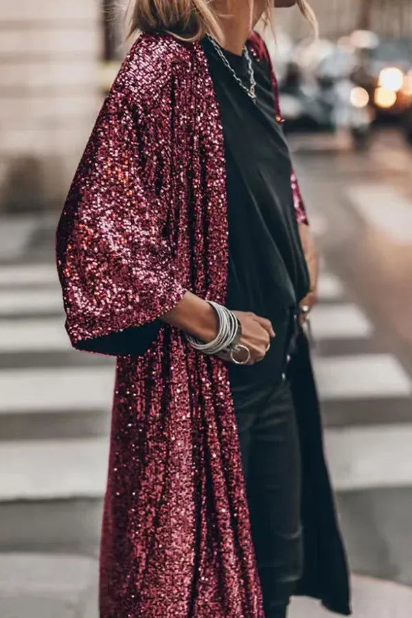 Chic und Stil | Glamour Kimono Made Of Sequins with Keyhole
